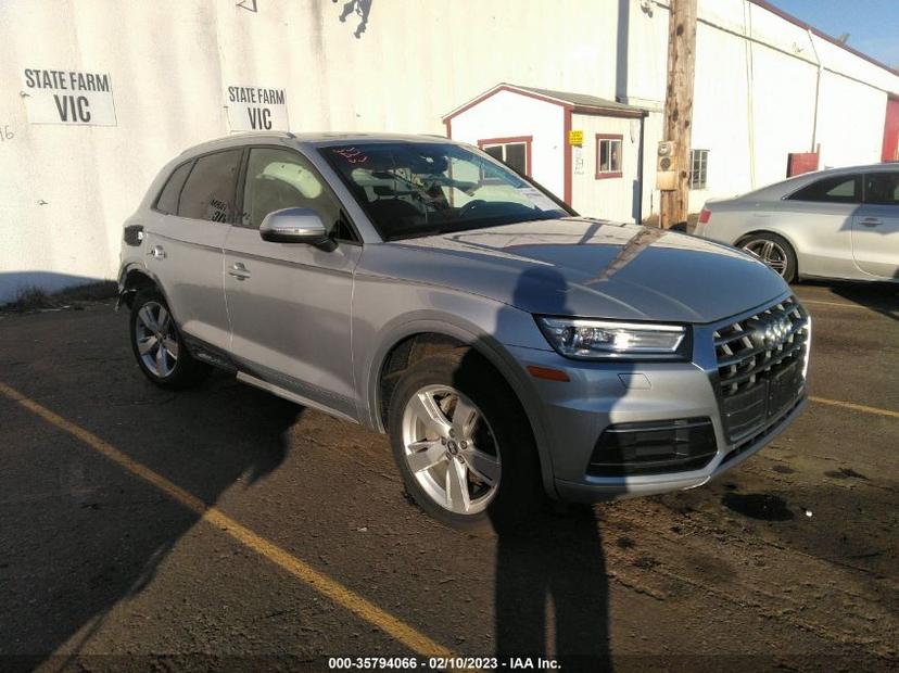 AUDI Q5