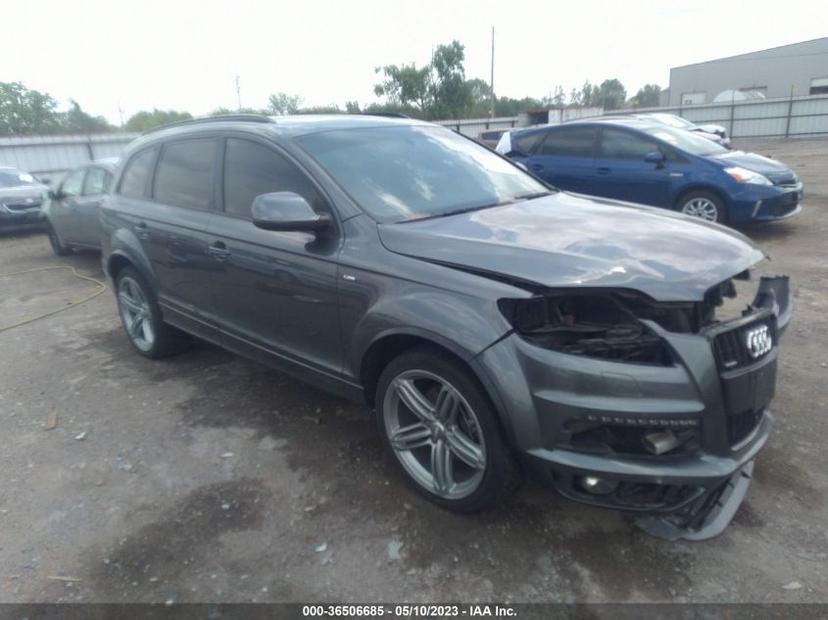 AUDI Q7