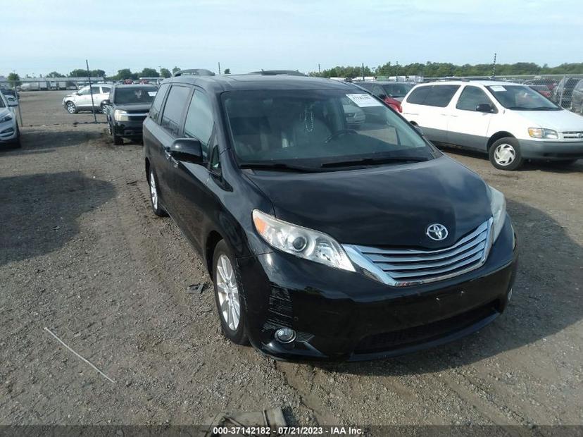 TOYOTA SIENNA