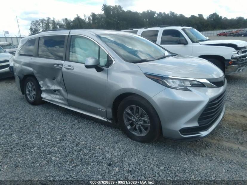 TOYOTA SIENNA