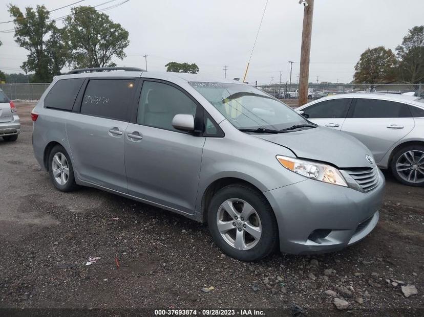 TOYOTA SIENNA