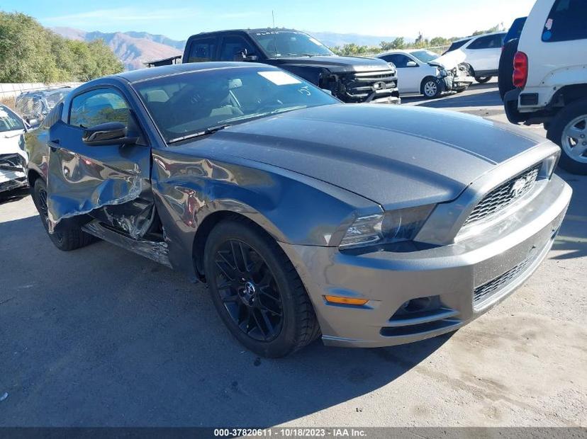 FORD MUSTANG