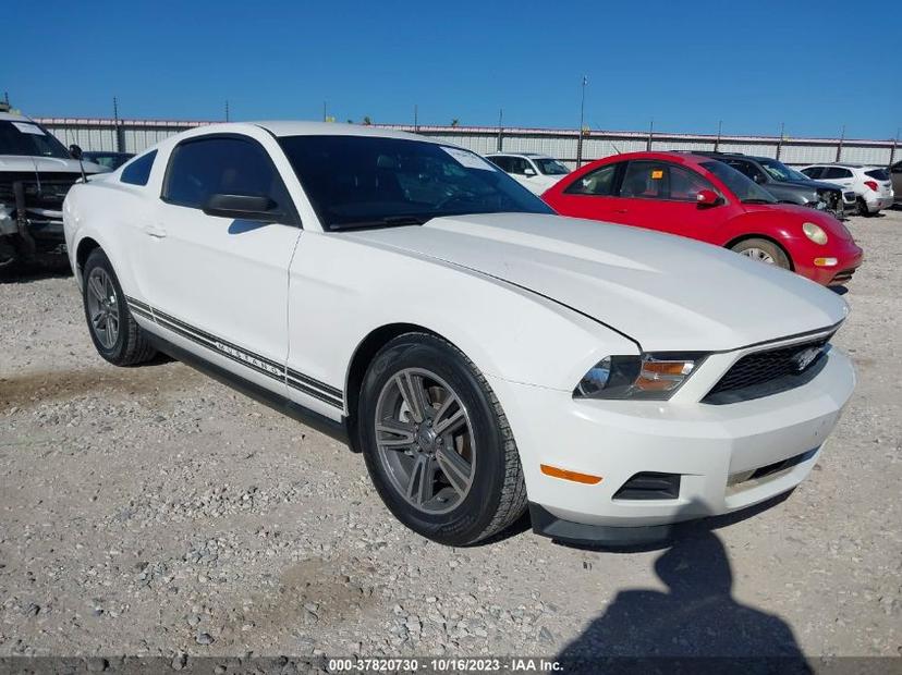 FORD MUSTANG