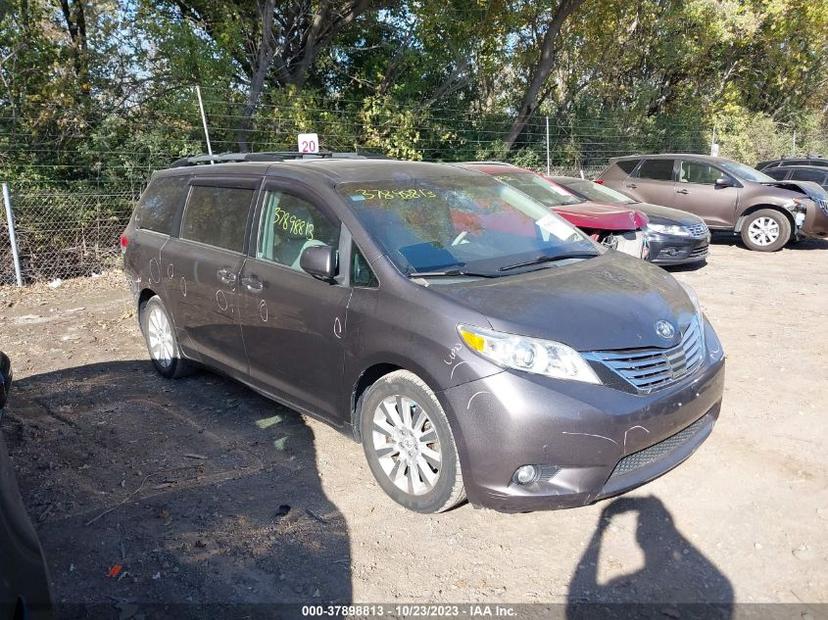 TOYOTA SIENNA