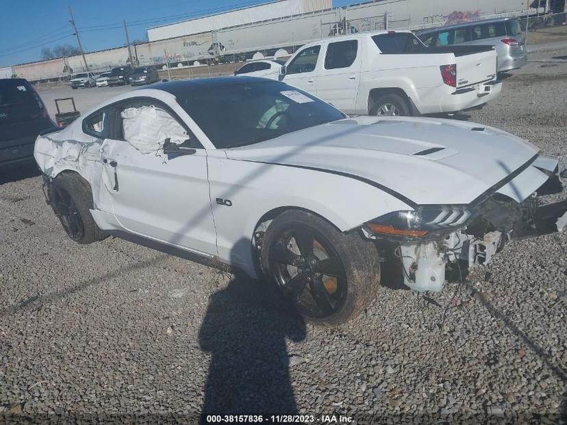 FORD MUSTANG