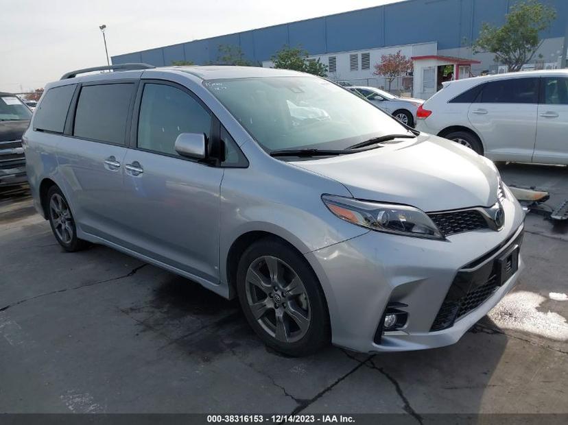 TOYOTA SIENNA