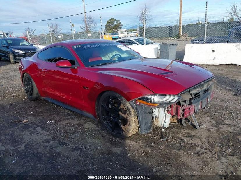 FORD MUSTANG