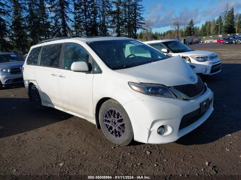 TOYOTA SIENNA