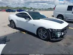 FORD MUSTANG