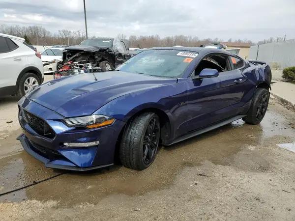 FORD MUSTANG