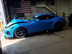 FORD MUSTANG