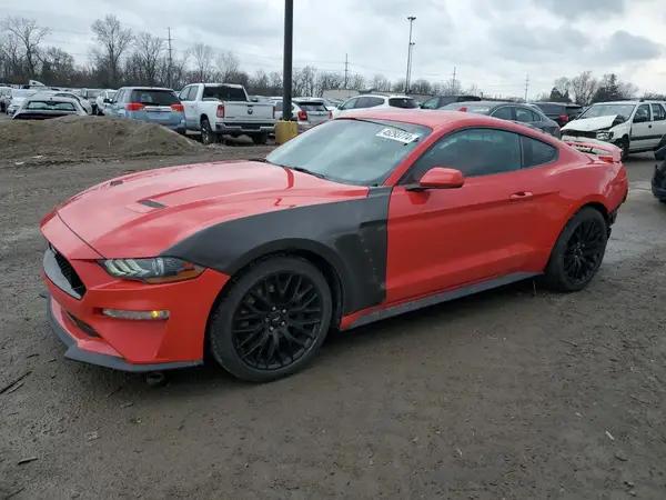 FORD MUSTANG