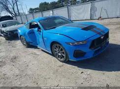 FORD MUSTANG