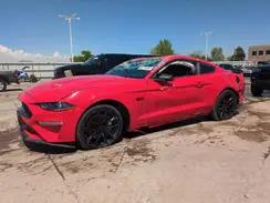 FORD MUSTANG