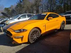 FORD MUSTANG