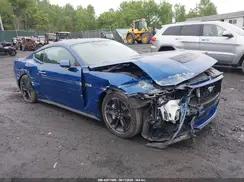 FORD MUSTANG