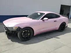 FORD MUSTANG