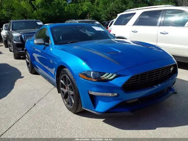 FORD MUSTANG