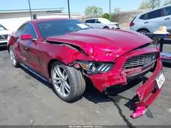 FORD MUSTANG