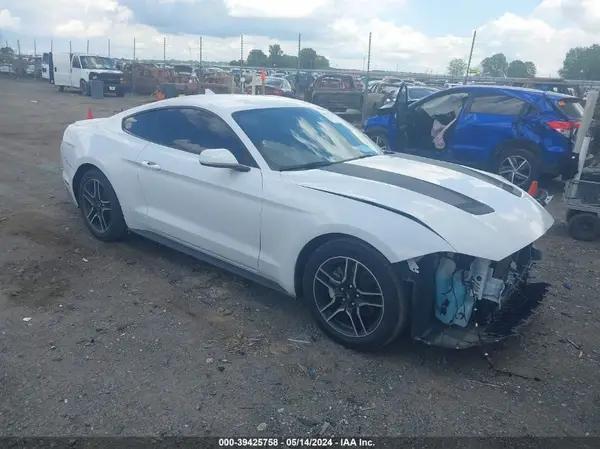 FORD MUSTANG