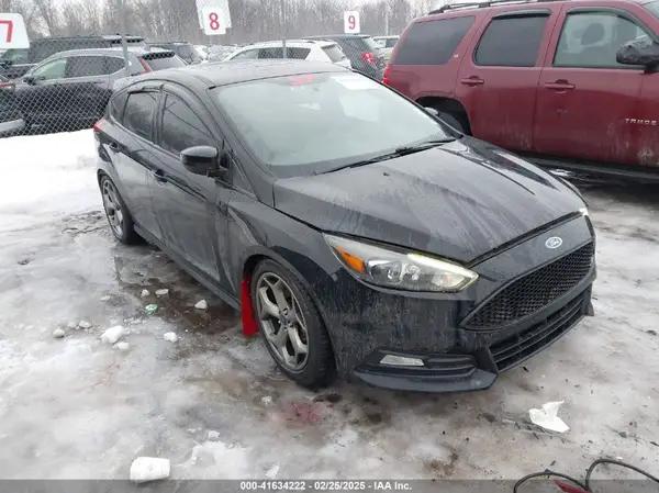 FORD FOCUS ST