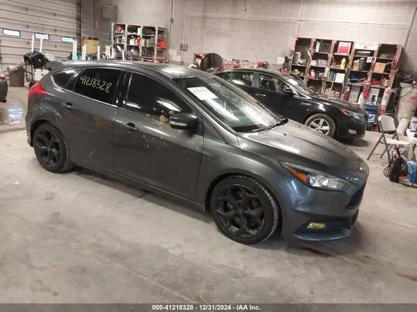 FORD FOCUS ST