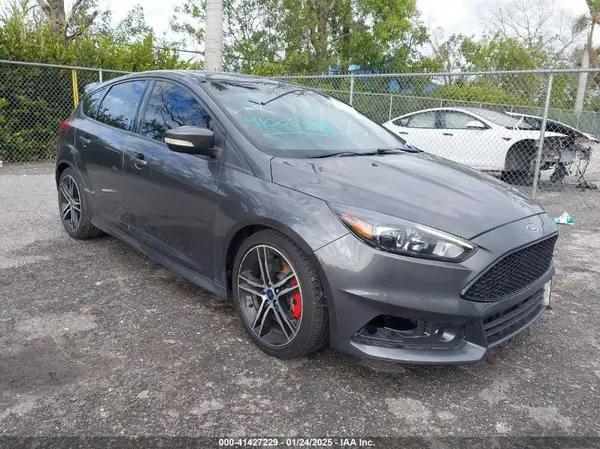 FORD FOCUS ST