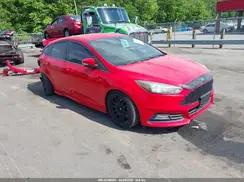 FORD FOCUS ST