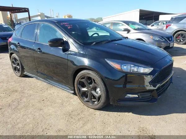 FORD FOCUS ST