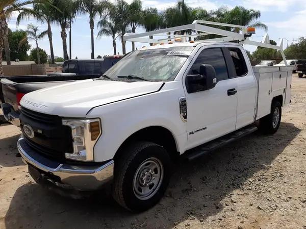 FORD F350