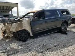 CHEVROLET SUBURBAN