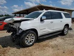 CHEVROLET SUBURBAN