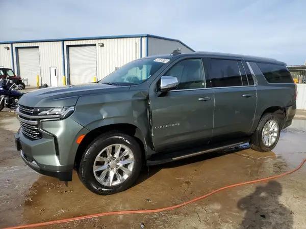 CHEVROLET SUBURBAN