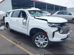 CHEVROLET SUBURBAN