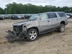 CHEVROLET SUBURBAN