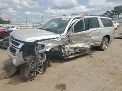 CHEVROLET SUBURBAN