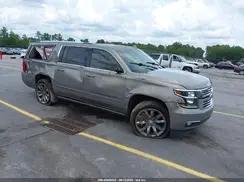 CHEVROLET SUBURBAN