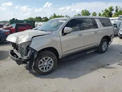 CHEVROLET SUBURBAN