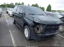 CHEVROLET SUBURBAN