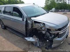 CHEVROLET SUBURBAN