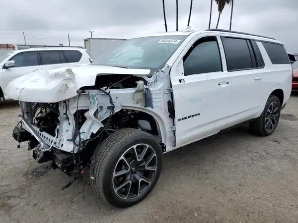 CHEVROLET SUBURBAN