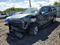 CHEVROLET SUBURBAN