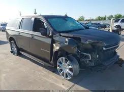 CHEVROLET SUBURBAN