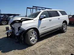 CHEVROLET SUBURBAN