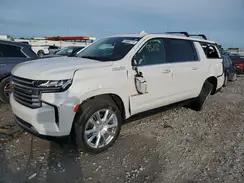 CHEVROLET SUBURBAN