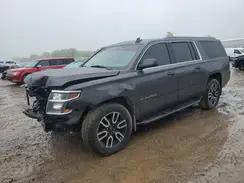 CHEVROLET SUBURBAN