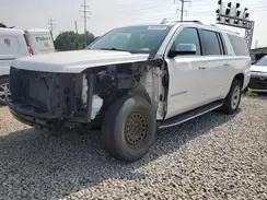 CHEVROLET SUBURBAN