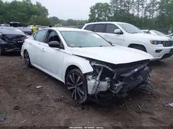 NISSAN ALTIMA
