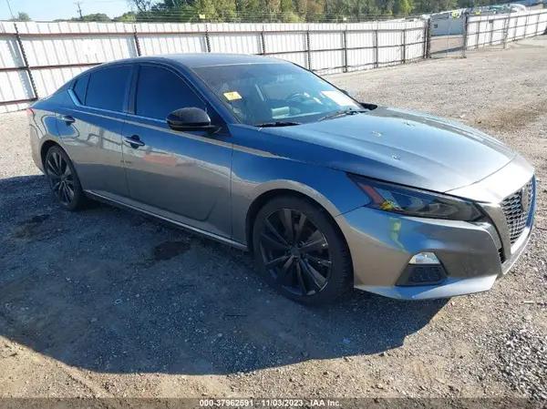 NISSAN ALTIMA
