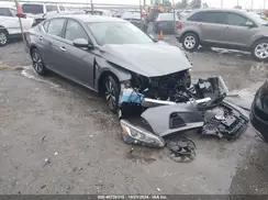 NISSAN ALTIMA